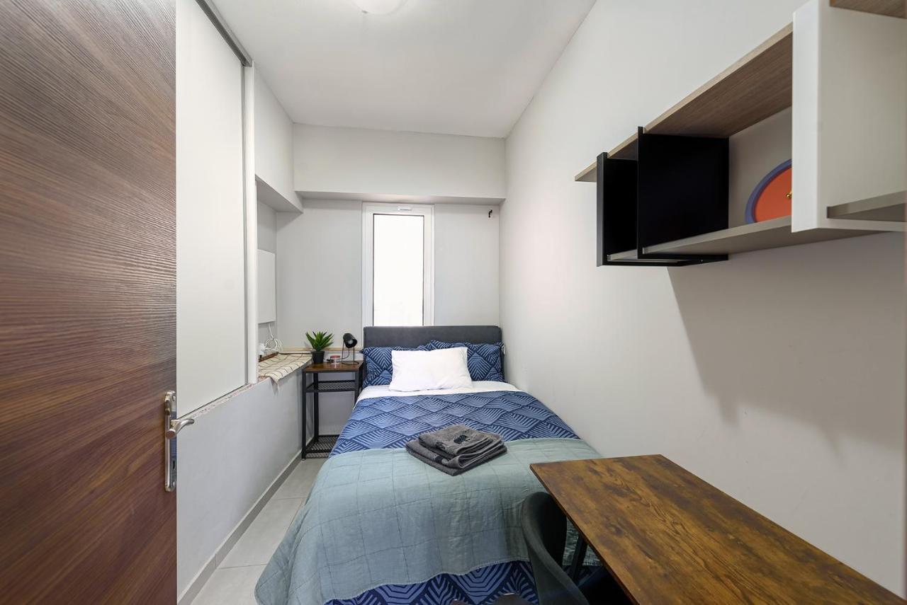 Patras' Hitech Apartment Bagian luar foto