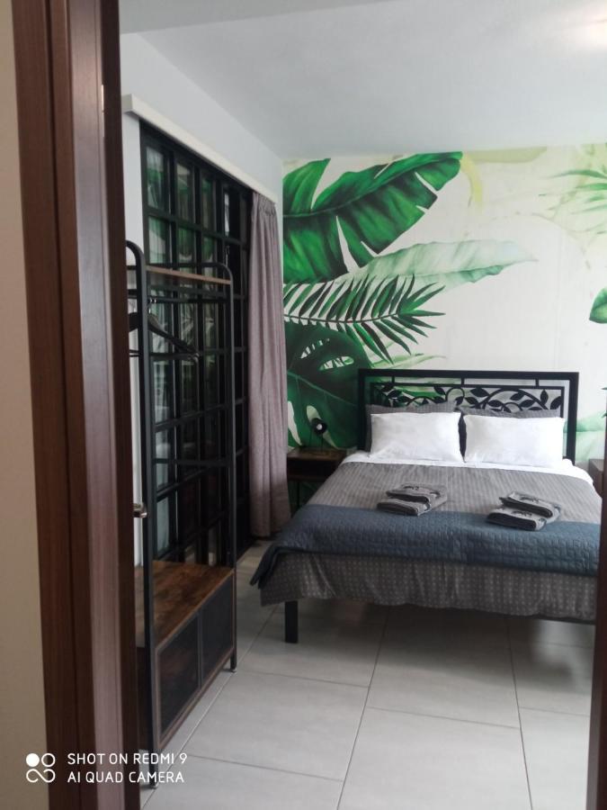Patras' Hitech Apartment Bagian luar foto